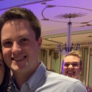 Meet your Posher, Hunter